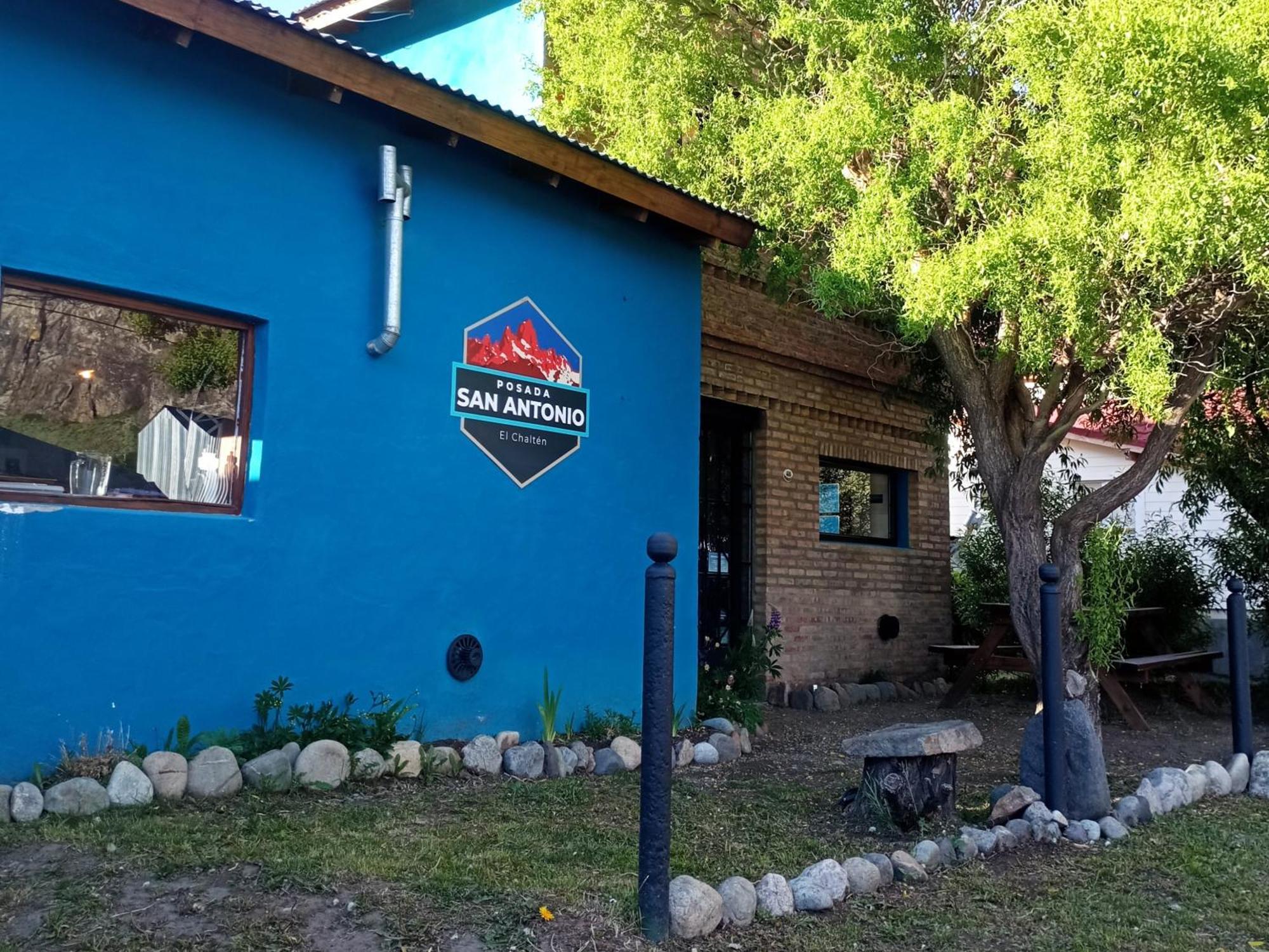 Posada San Antonio Hotel El Chalten Exterior photo